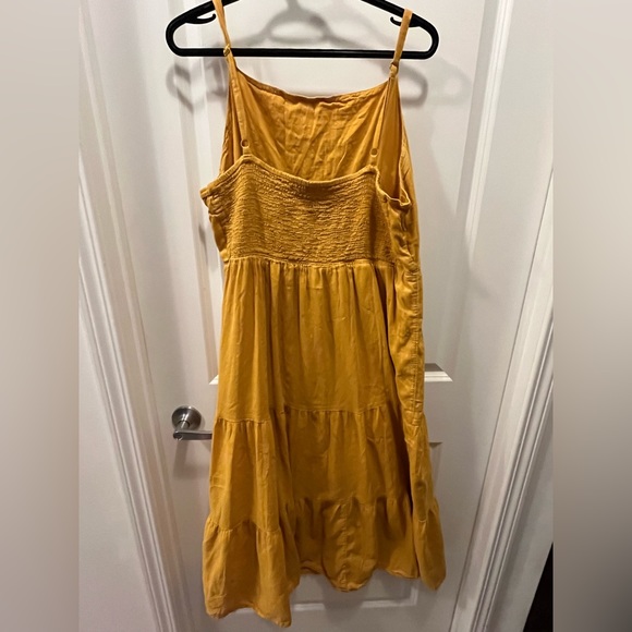 Yellow maxi dress - Picture 3 of 3